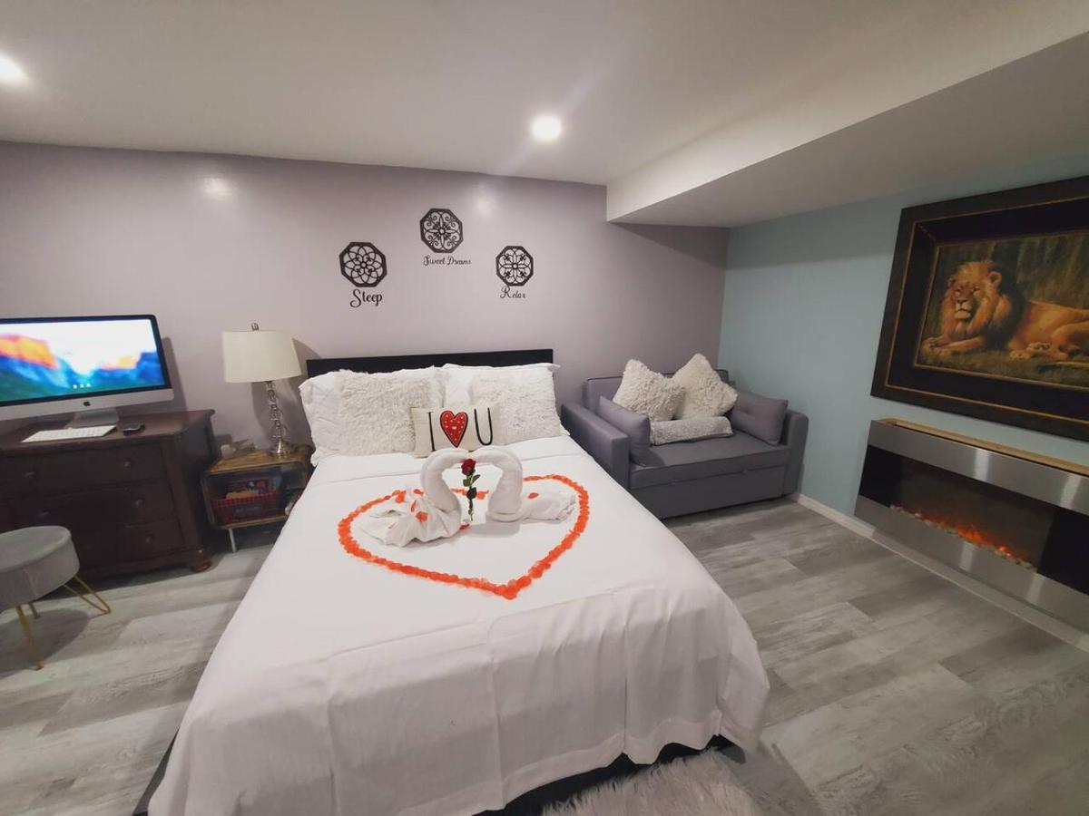 Lovely 2 Bedroom Apartment With 2 Entrance And Parking New York Exterior photo