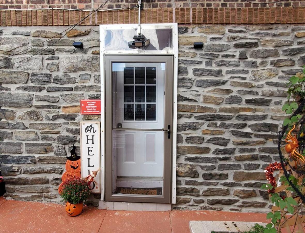 Lovely 2 Bedroom Apartment With 2 Entrance And Parking New York Exterior photo