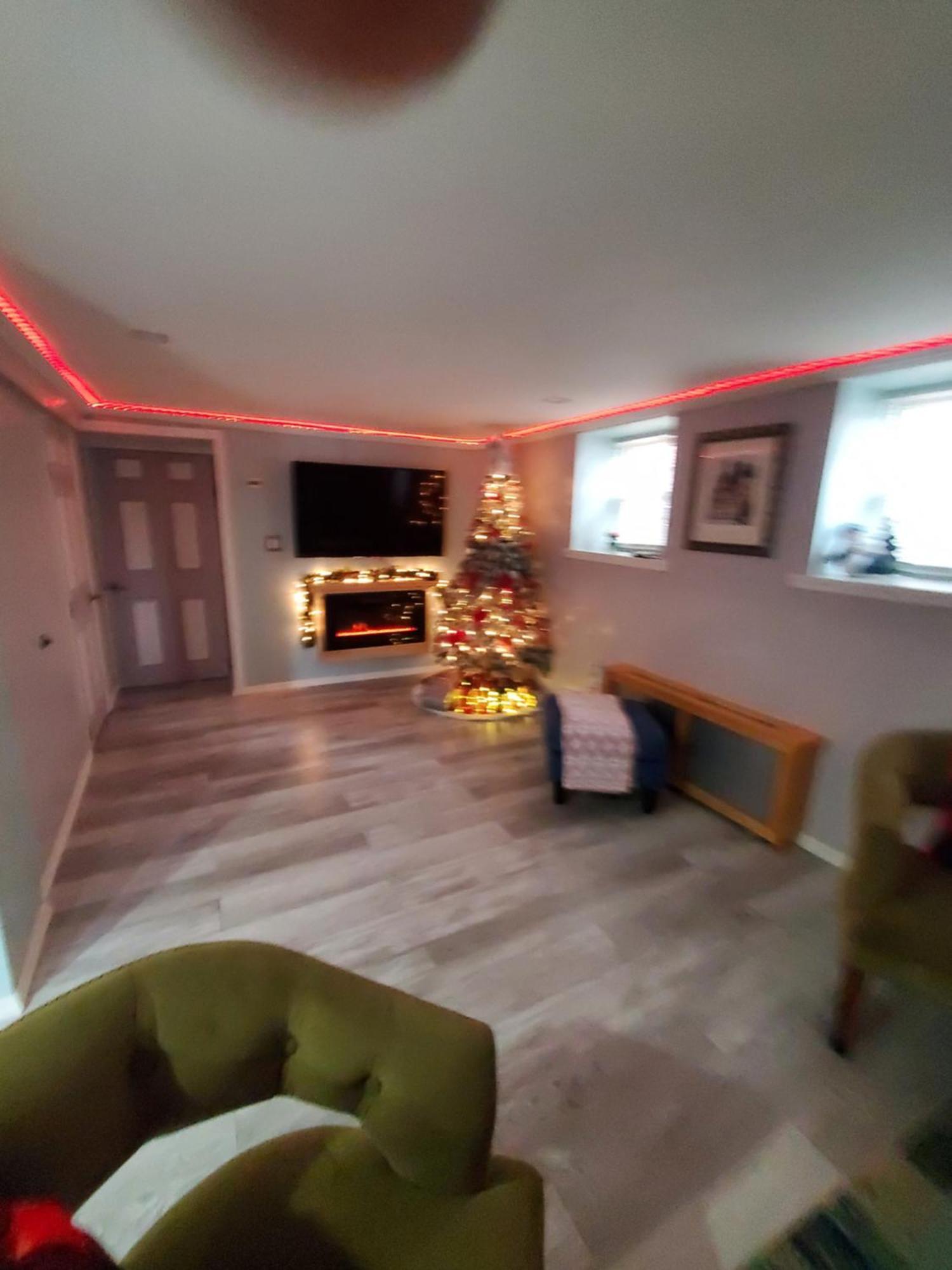 Lovely 2 Bedroom Apartment With 2 Entrance And Parking New York Exterior photo